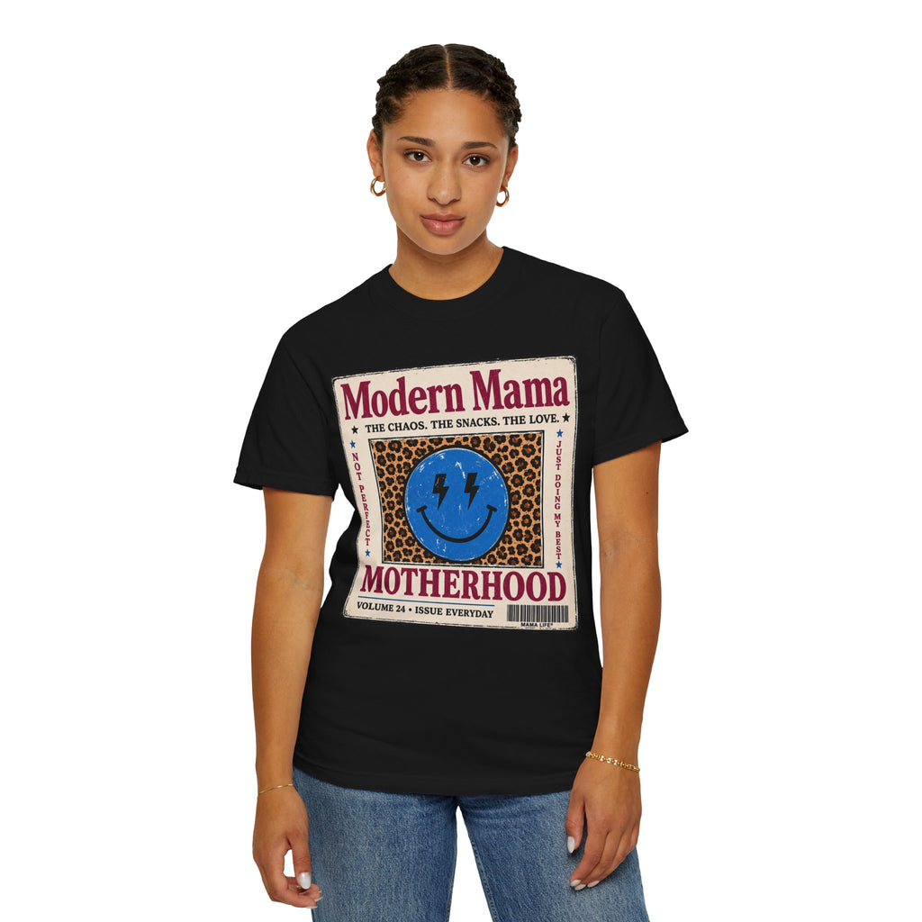 Modern Mama Motherhood T-Shirt — Vintage Smiley Leopard Graphic Tee for Moms